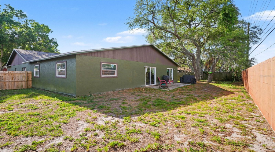 Valrico, Florida 33596, 5 Bedroom Bedrooms, ,2 Bathroombathrooms,Residential,For Sale,Spring Way,0,Mfrtb8500960