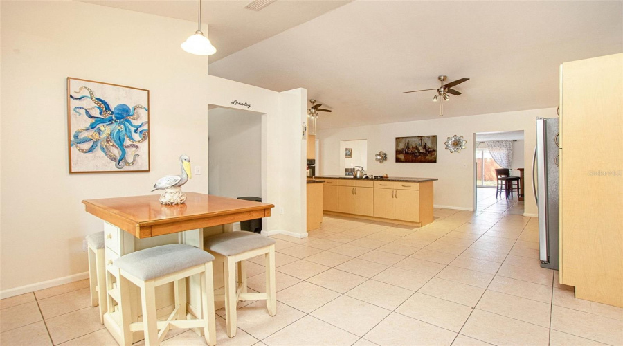 Valrico, Florida 33596, 5 Bedroom Bedrooms, ,2 Bathroombathrooms,Residential,For Sale,Spring Way,0,Mfrtb8500960