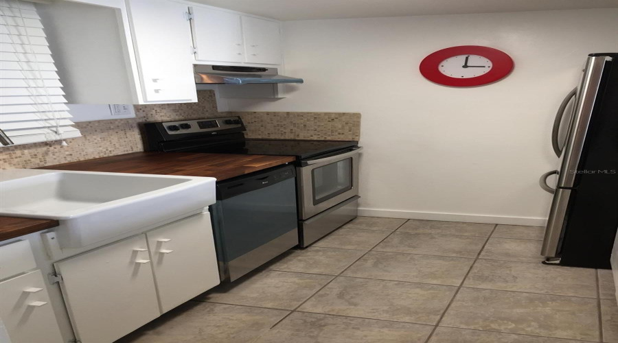 Altamonte Springs, Florida 32701, 1 Bedroom Bedrooms, ,1 Bathroombathrooms,Residential,For Sale,Maitland,0,Mfrtb8522461