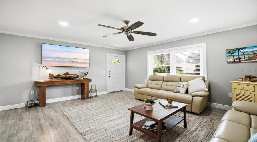 Holmes Beach, Florida 34217, 3 Bedroom Bedrooms, ,2 Bathroombathrooms,Residential,For Sale,75Th,0,Mfra4700904