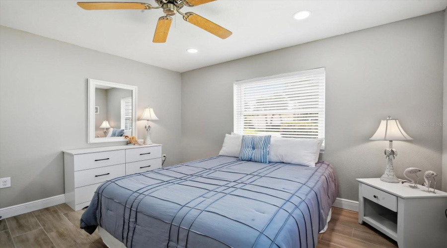 Holmes Beach, Florida 34217, 3 Bedroom Bedrooms, ,2 Bathroombathrooms,Residential,For Sale,75Th,0,Mfra4700904