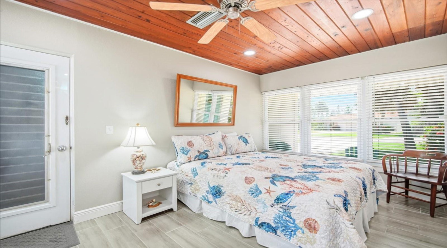 Holmes Beach, Florida 34217, 3 Bedroom Bedrooms, ,2 Bathroombathrooms,Residential,For Sale,75Th,0,Mfra4700904