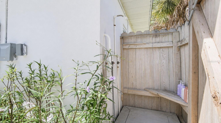 Holmes Beach, Florida 34217, 3 Bedroom Bedrooms, ,2 Bathroombathrooms,Residential,For Sale,75Th,0,Mfra4700904