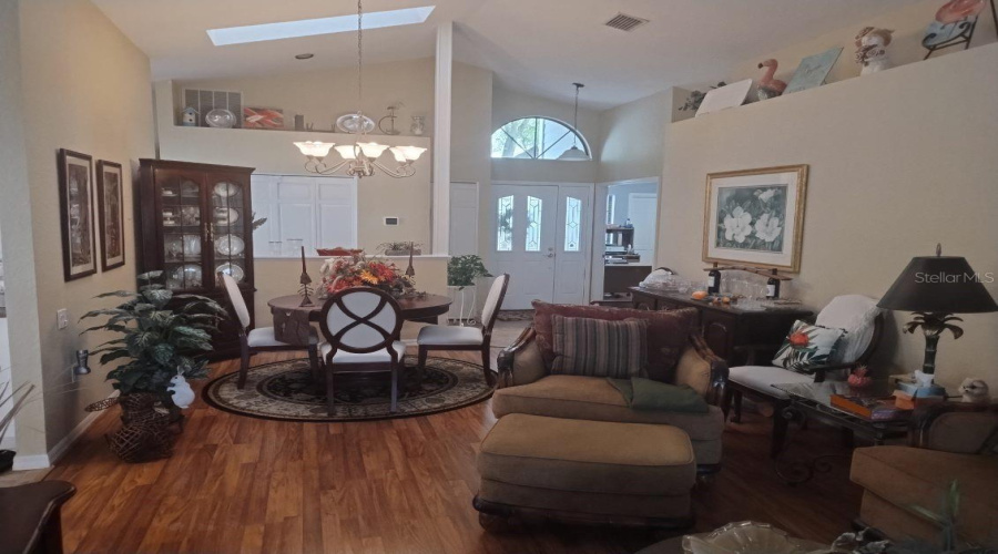 Plant City, Florida 33563, 2 Bedroom Bedrooms, ,2 Bathroombathrooms,Residential,For Sale,Walden Oaks,0,Mfrtb8490489