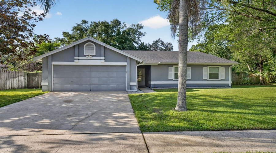 Oviedo, Florida 32765, 3 Bedroom Bedrooms, ,2 Bathroombathrooms,Residential,For Sale,Ward,0,Mfro6435121