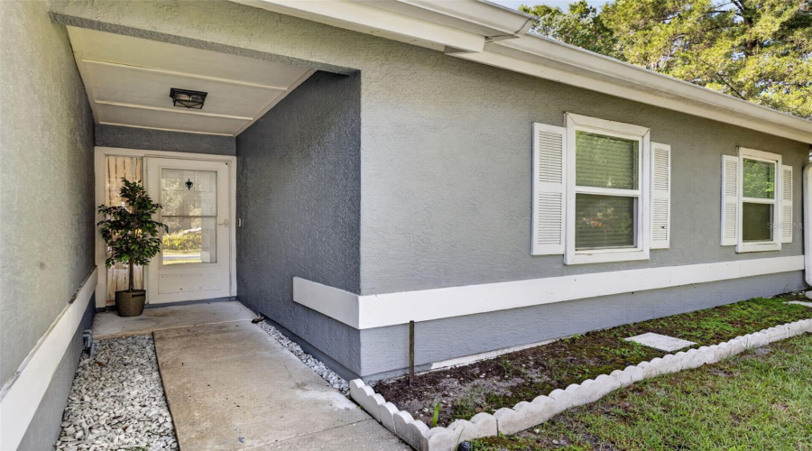 Oviedo, Florida 32765, 3 Bedroom Bedrooms, ,2 Bathroombathrooms,Residential,For Sale,Ward,0,Mfro6435121