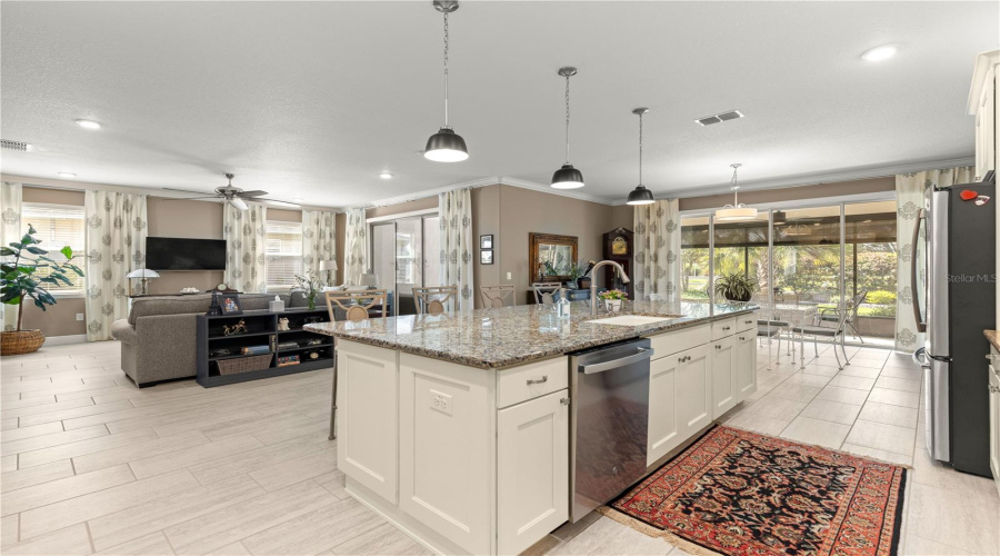 Ocala, Florida 34481, 3 Bedroom Bedrooms, ,3 Bathroombathrooms,Residential,For Sale,89Th,0,Mfrom711542