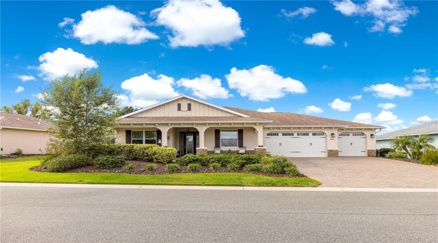 Ocala, Florida 34481, 3 Bedroom Bedrooms, ,3 Bathroombathrooms,Residential,For Sale,89Th,0,Mfrom711542