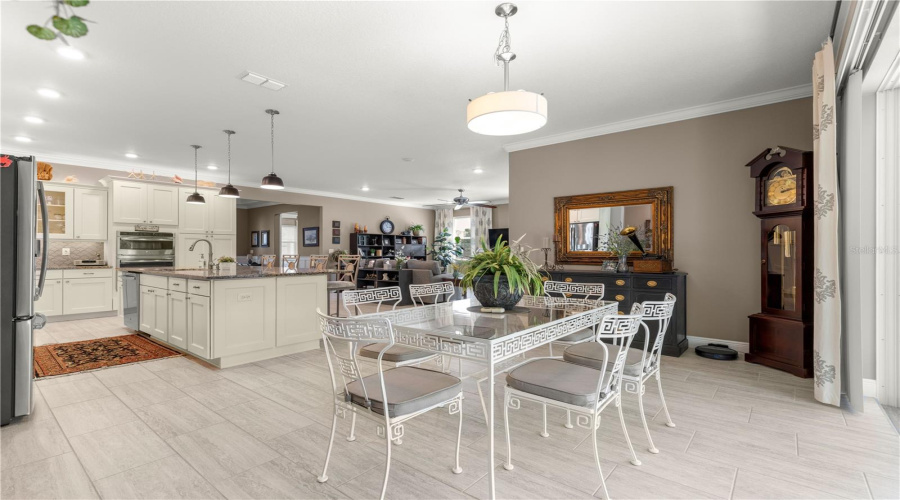 Ocala, Florida 34481, 3 Bedroom Bedrooms, ,3 Bathroombathrooms,Residential,For Sale,89Th,0,Mfrom711542