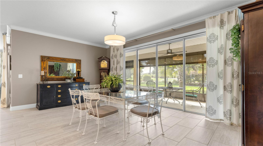 Ocala, Florida 34481, 3 Bedroom Bedrooms, ,3 Bathroombathrooms,Residential,For Sale,89Th,0,Mfrom711542