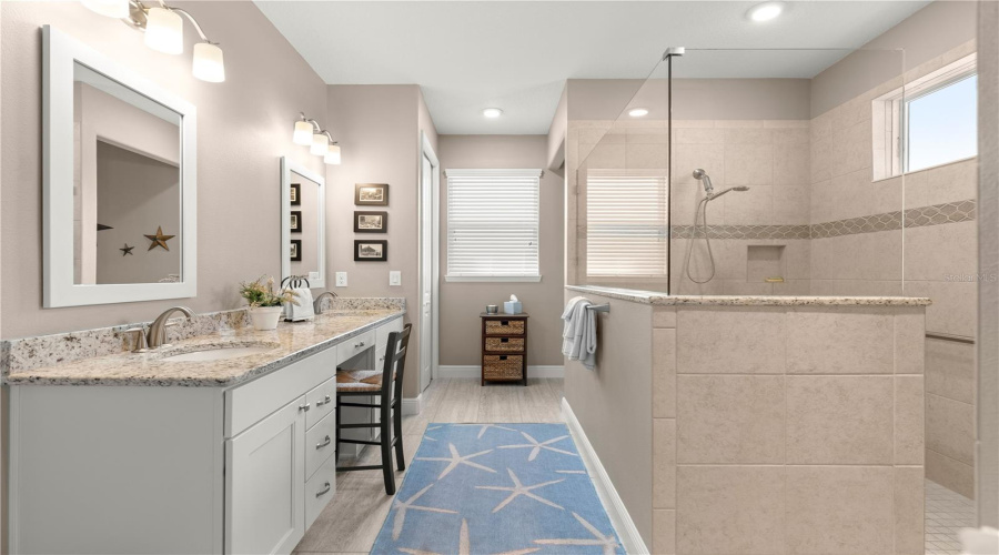 Ocala, Florida 34481, 3 Bedroom Bedrooms, ,3 Bathroombathrooms,Residential,For Sale,89Th,0,Mfrom711542