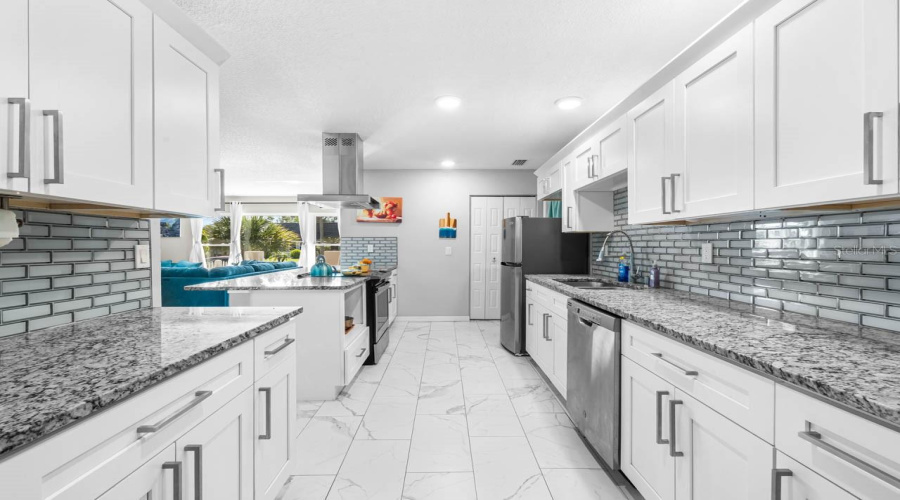 Sun City Center, Florida 33573, 3 Bedroom Bedrooms, ,2 Bathroombathrooms,Residential,For Sale,Amesbury,0,Mfrtb8536997