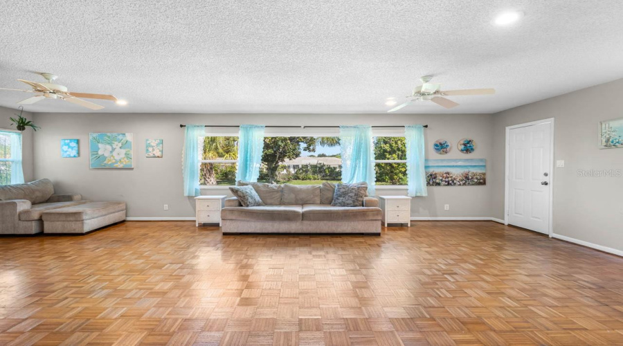 Family Room Or Entertainment Room
