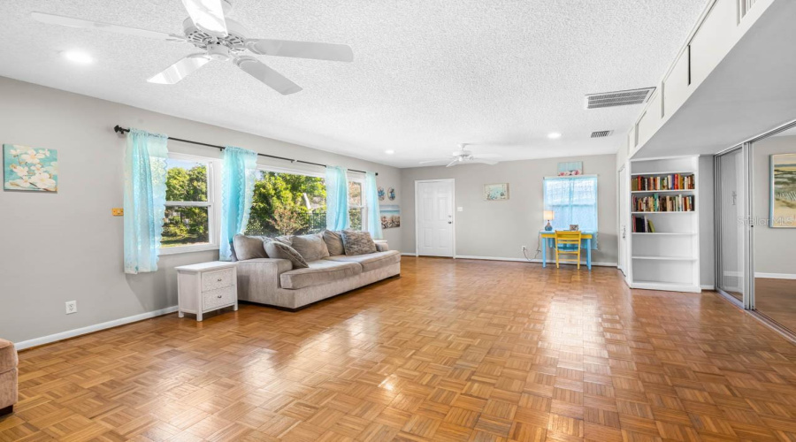 Sun City Center, Florida 33573, 3 Bedroom Bedrooms, ,2 Bathroombathrooms,Residential,For Sale,Amesbury,0,Mfrtb8536997