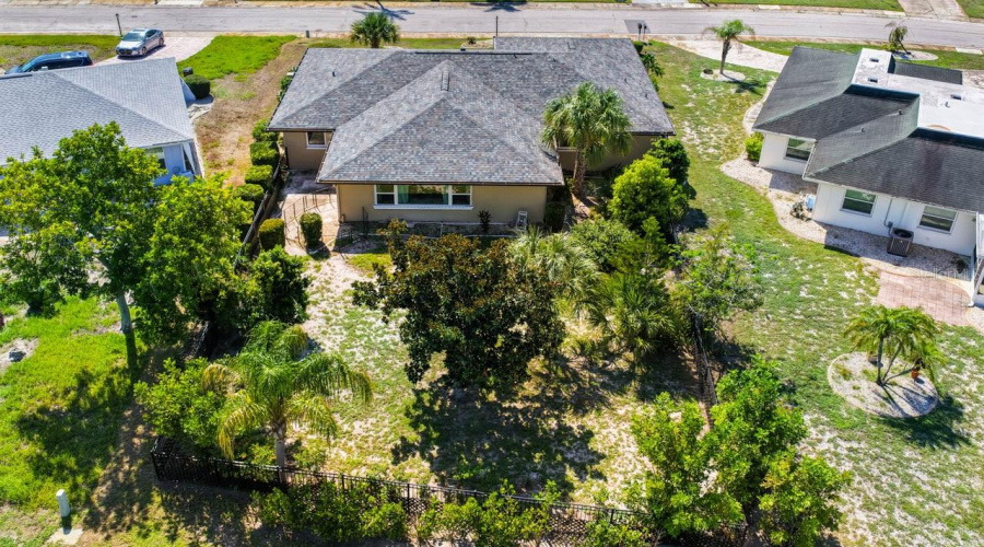 Sun City Center, Florida 33573, 3 Bedroom Bedrooms, ,2 Bathroombathrooms,Residential,For Sale,Amesbury,0,Mfrtb8536997