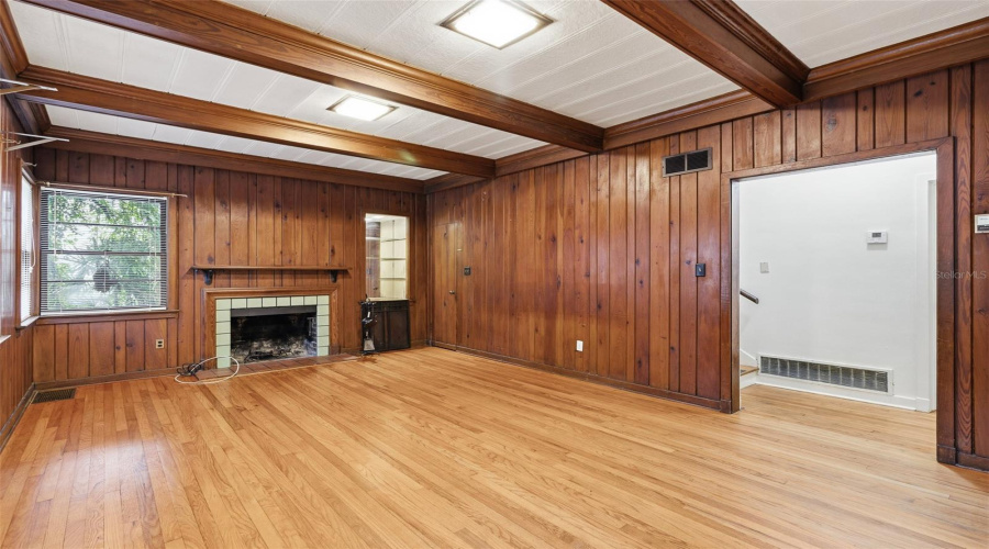 Gainesville, Florida 32607, 4 Bedroom Bedrooms, ,2 Bathroombathrooms,Residential,For Sale,3Rd,0,Mfrgc539726