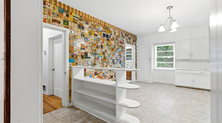 Gainesville, Florida 32607, 4 Bedroom Bedrooms, ,2 Bathroombathrooms,Residential,For Sale,3Rd,0,Mfrgc539726