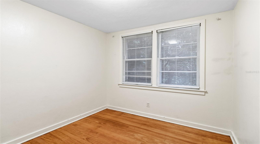 Gainesville, Florida 32607, 4 Bedroom Bedrooms, ,2 Bathroombathrooms,Residential,For Sale,3Rd,0,Mfrgc539726