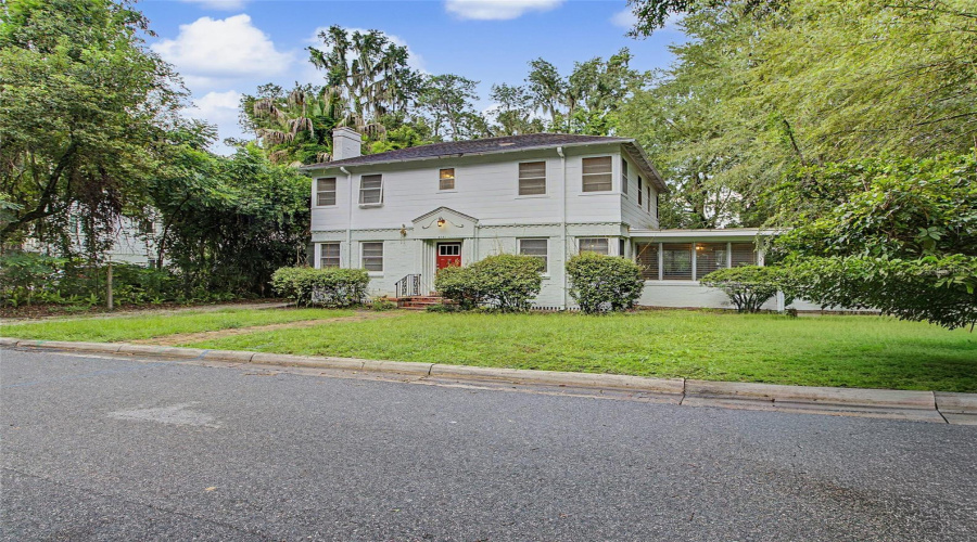 Gainesville, Florida 32607, 4 Bedroom Bedrooms, ,2 Bathroombathrooms,Residential,For Sale,3Rd,0,Mfrgc539726