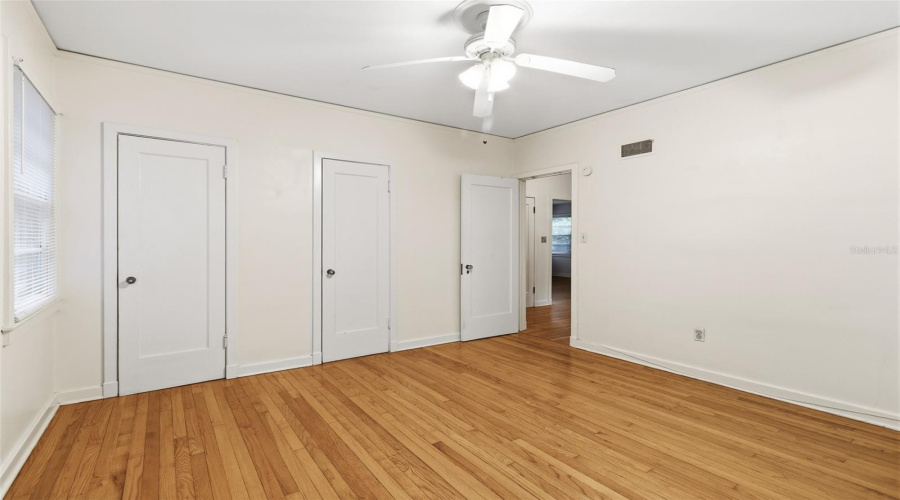 Gainesville, Florida 32607, 4 Bedroom Bedrooms, ,2 Bathroombathrooms,Residential,For Sale,3Rd,0,Mfrgc539726