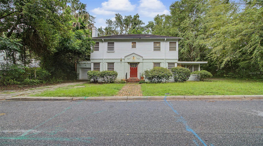 Gainesville, Florida 32607, 4 Bedroom Bedrooms, ,2 Bathroombathrooms,Residential,For Sale,3Rd,0,Mfrgc539726