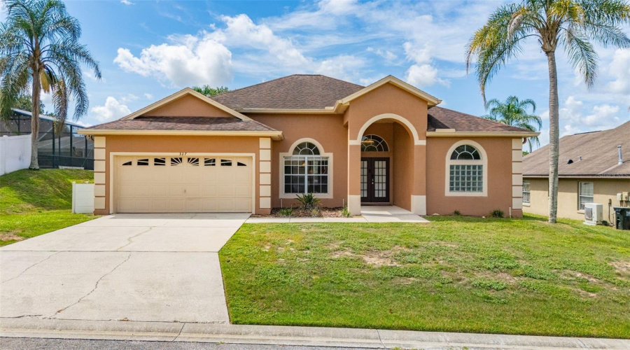 Davenport, Florida 33897, 4 Bedroom Bedrooms, ,3 Bathroombathrooms,Residential,For Sale,Greeley,0,Mfrs5156348