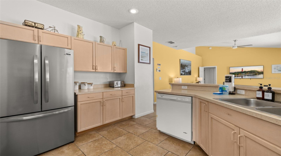 Davenport, Florida 33897, 4 Bedroom Bedrooms, ,3 Bathroombathrooms,Residential,For Sale,Greeley,0,Mfrs5156348