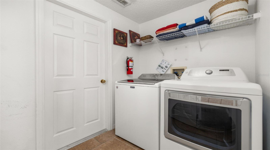 Davenport, Florida 33897, 4 Bedroom Bedrooms, ,3 Bathroombathrooms,Residential,For Sale,Greeley,0,Mfrs5156348