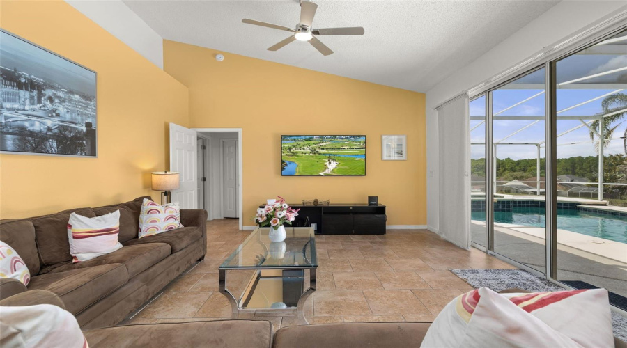 Davenport, Florida 33897, 4 Bedroom Bedrooms, ,3 Bathroombathrooms,Residential,For Sale,Greeley,0,Mfrs5156348
