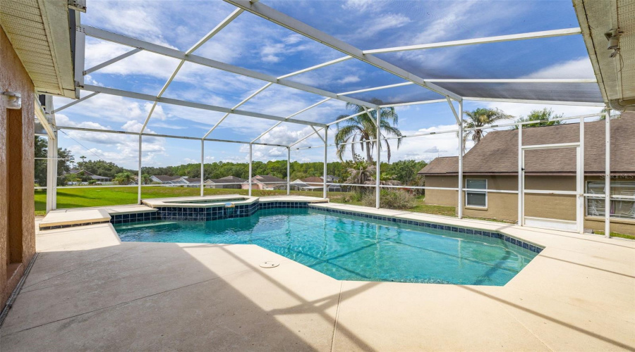 Davenport, Florida 33897, 4 Bedroom Bedrooms, ,3 Bathroombathrooms,Residential,For Sale,Greeley,0,Mfrs5156348