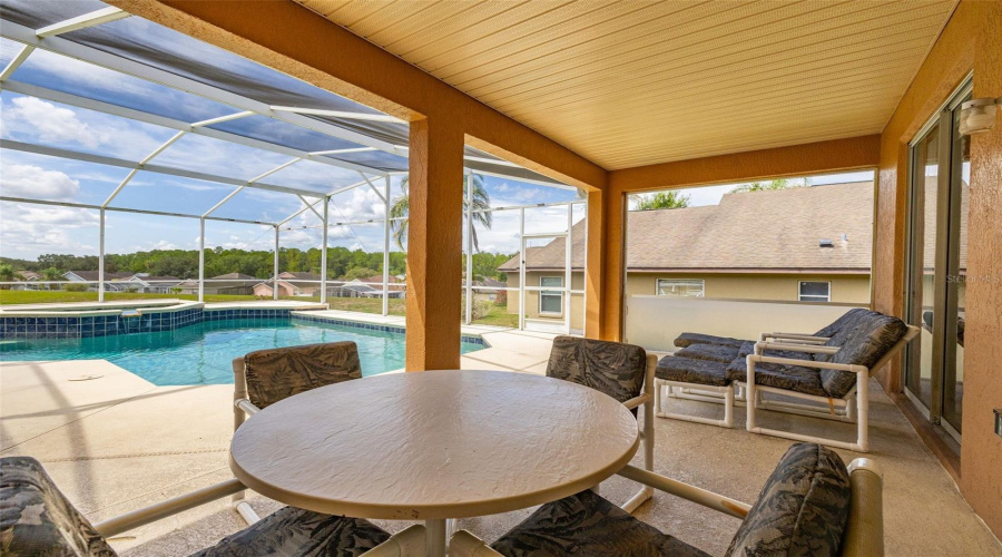 Davenport, Florida 33897, 4 Bedroom Bedrooms, ,3 Bathroombathrooms,Residential,For Sale,Greeley,0,Mfrs5156348