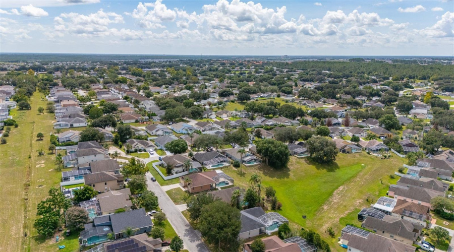 Davenport, Florida 33897, 4 Bedroom Bedrooms, ,3 Bathroombathrooms,Residential,For Sale,Greeley,0,Mfrs5156348