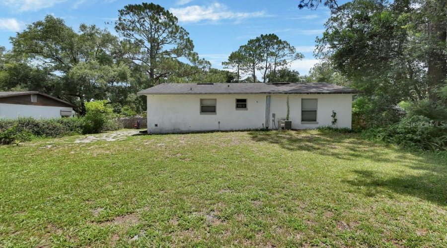 Deland, Florida 32724, 2 Bedroom Bedrooms, ,1 Bathroombathrooms,Residential,For Sale,6Th,0,Mfrv4950014