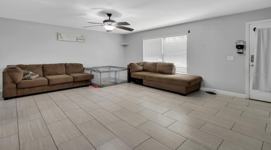 Deland, Florida 32724, 2 Bedroom Bedrooms, ,1 Bathroombathrooms,Residential,For Sale,6Th,0,Mfrv4950014