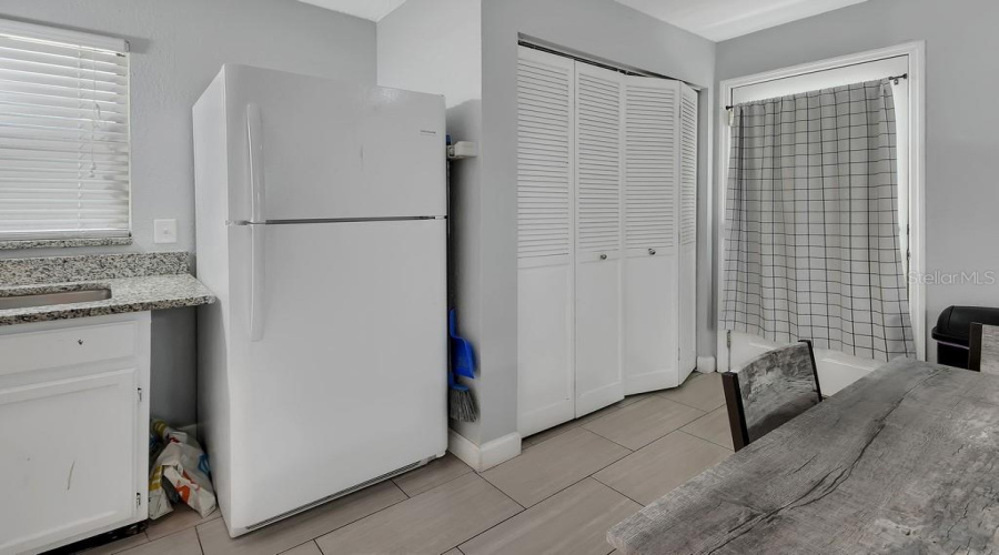 Deland, Florida 32724, 2 Bedroom Bedrooms, ,1 Bathroombathrooms,Residential,For Sale,6Th,0,Mfrv4950014