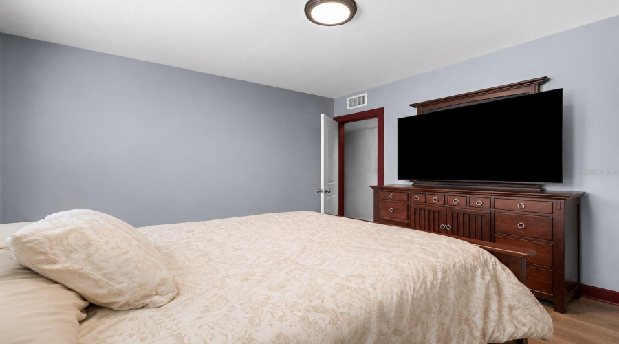 Orlando, Florida 32804, 3 Bedroom Bedrooms, ,2 Bathroombathrooms,Residential,For Sale,Maury,0,Mfro6436510