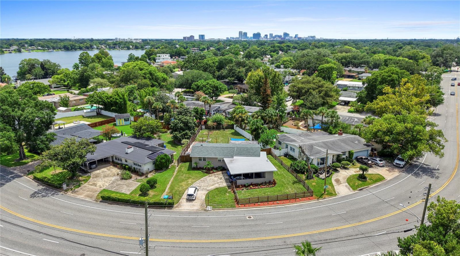 Orlando, Florida 32804, 3 Bedroom Bedrooms, ,2 Bathroombathrooms,Residential,For Sale,Maury,0,Mfro6436510