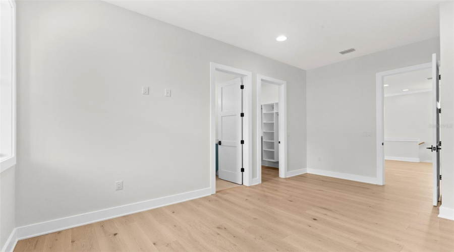 Tampa, Florida 33629, 5 Bedroom Bedrooms, ,4 Bathroombathrooms,Residential,For Sale,Obispo,0,Mfrtb8529293