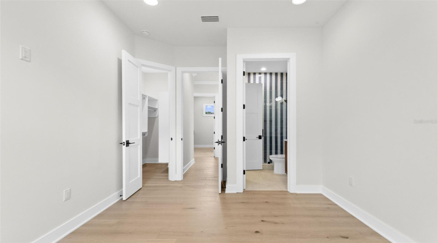 Tampa, Florida 33629, 5 Bedroom Bedrooms, ,4 Bathroombathrooms,Residential,For Sale,Obispo,0,Mfrtb8529293
