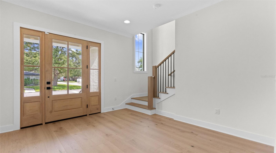 Tampa, Florida 33629, 5 Bedroom Bedrooms, ,4 Bathroombathrooms,Residential,For Sale,Obispo,0,Mfrtb8529293