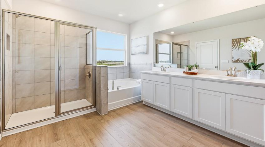 Palmetto, Florida 34221, 4 Bedroom Bedrooms, ,3 Bathroombathrooms,Residential,For Sale,Silver Birch,0,Mfra4691522