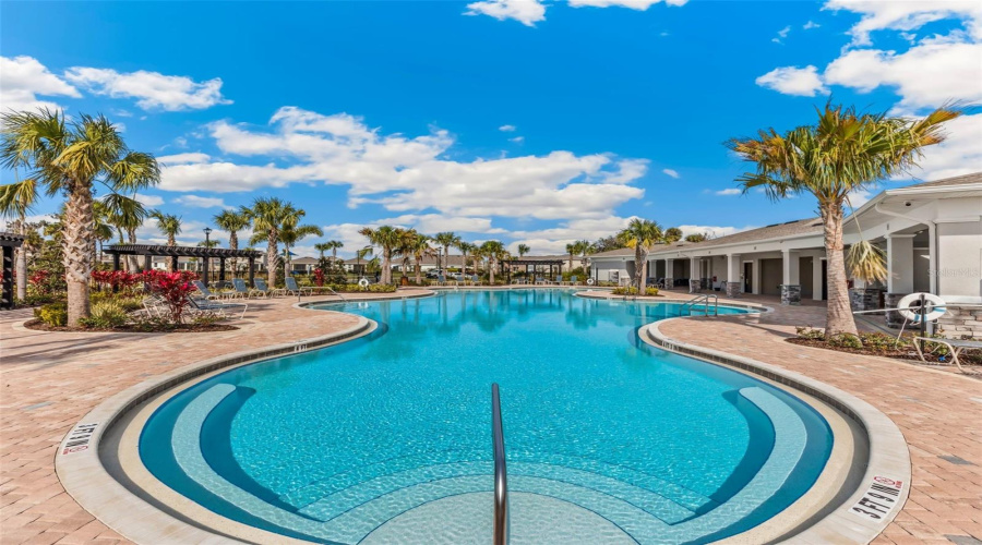 Palmetto, Florida 34221, 4 Bedroom Bedrooms, ,3 Bathroombathrooms,Residential,For Sale,Silver Birch,0,Mfra4691522