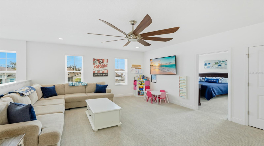 Bradenton, Florida 34211, 4 Bedroom Bedrooms, ,2 Bathroombathrooms,Residential,For Sale,Seasong,0,Mfra4685159