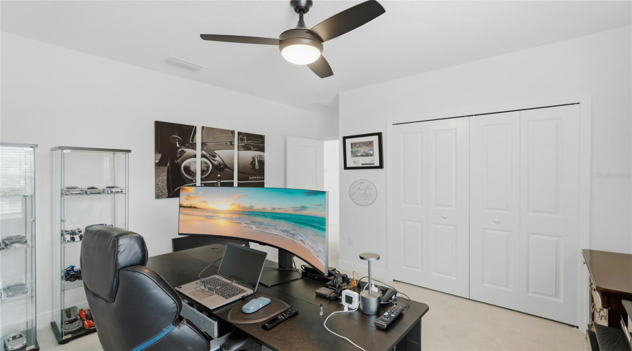 Bradenton, Florida 34211, 4 Bedroom Bedrooms, ,2 Bathroombathrooms,Residential,For Sale,Seasong,0,Mfra4685159