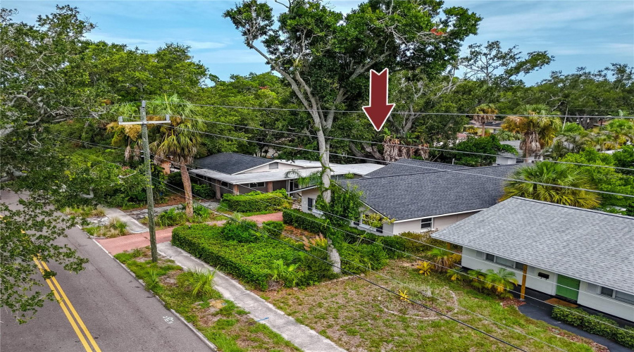 Two Attached Homes On One Lot!