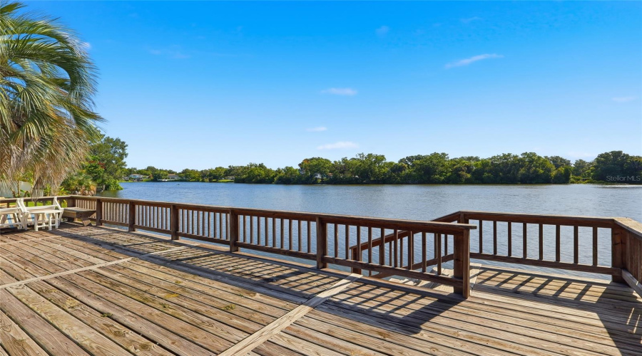 Tampa, Florida 33634, 4 Bedroom Bedrooms, ,2 Bathroombathrooms,Residential,For Sale,Twelve Oaks,0,Mfrtb8531052