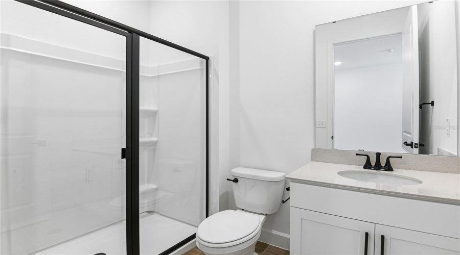 Tavares, Florida 32778, 5 Bedroom Bedrooms, ,3 Bathroombathrooms,Residential,For Sale,Blue Star,0,Mfrs5137063