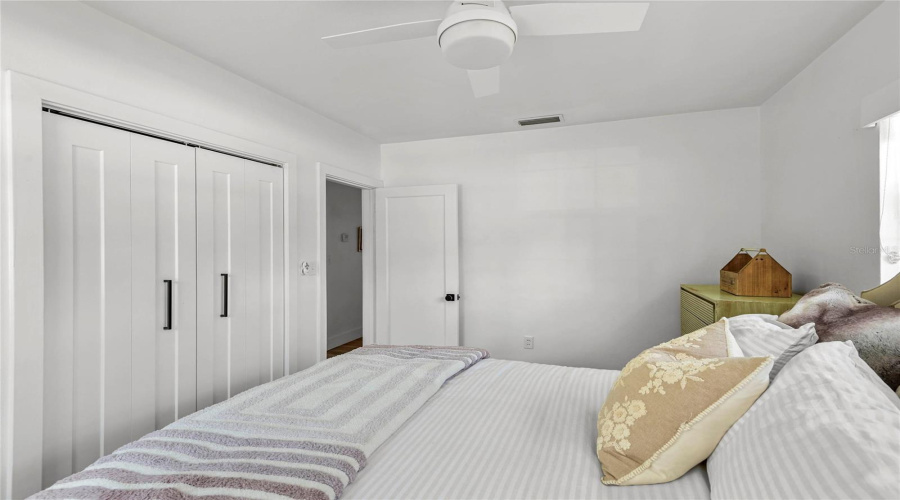 Orlando, Florida 32803, 4 Bedroom Bedrooms, ,2 Bathroombathrooms,Residential,For Sale,Chelsea,0,Mfro6433366