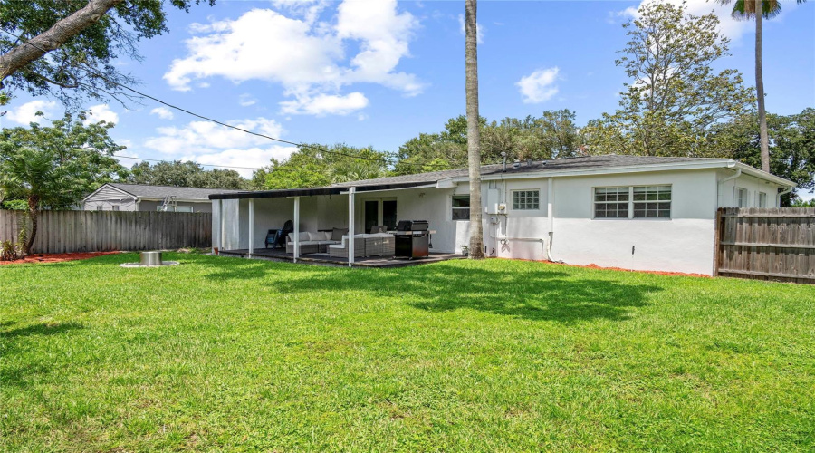 Orlando, Florida 32803, 4 Bedroom Bedrooms, ,2 Bathroombathrooms,Residential,For Sale,Chelsea,0,Mfro6433366