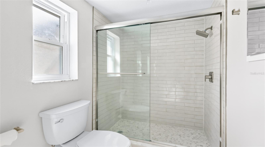 Longboat Key, Florida 34228, 2 Bedroom Bedrooms, ,2 Bathroombathrooms,Residential,For Sale,Spanish,0,Mfra4694415